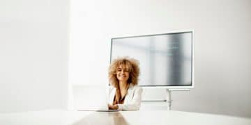 How to Choose the Right Laptop: A 2025 Guide for Your Needs - Cover Image